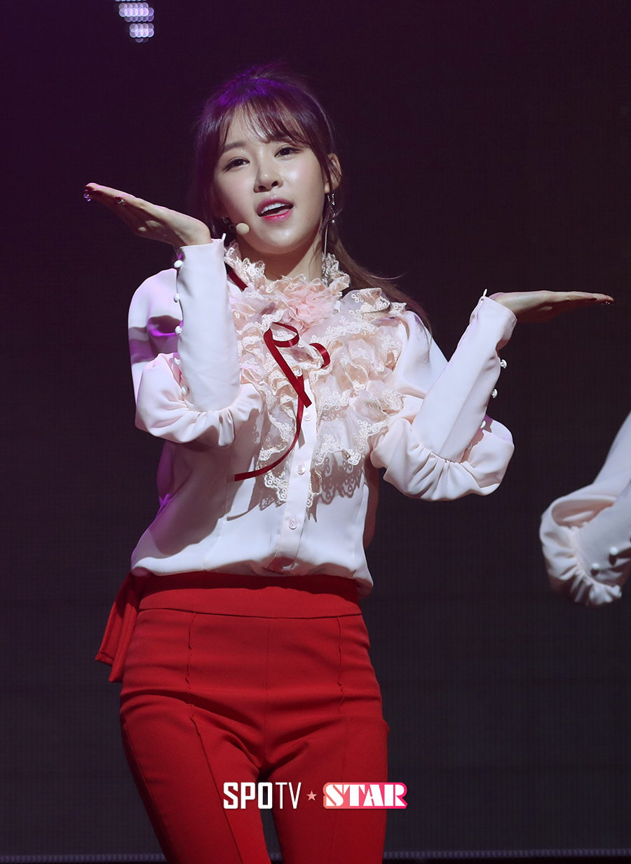 [포토S] 크레용팝 엘린, 신곡으로 다시 힘차게