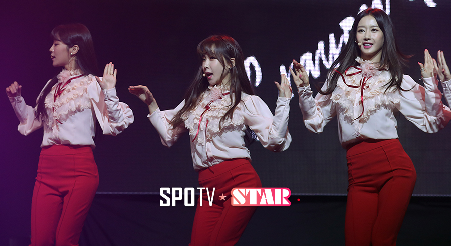 [포토S] 크레용팝, 신나게 '두둠칫'