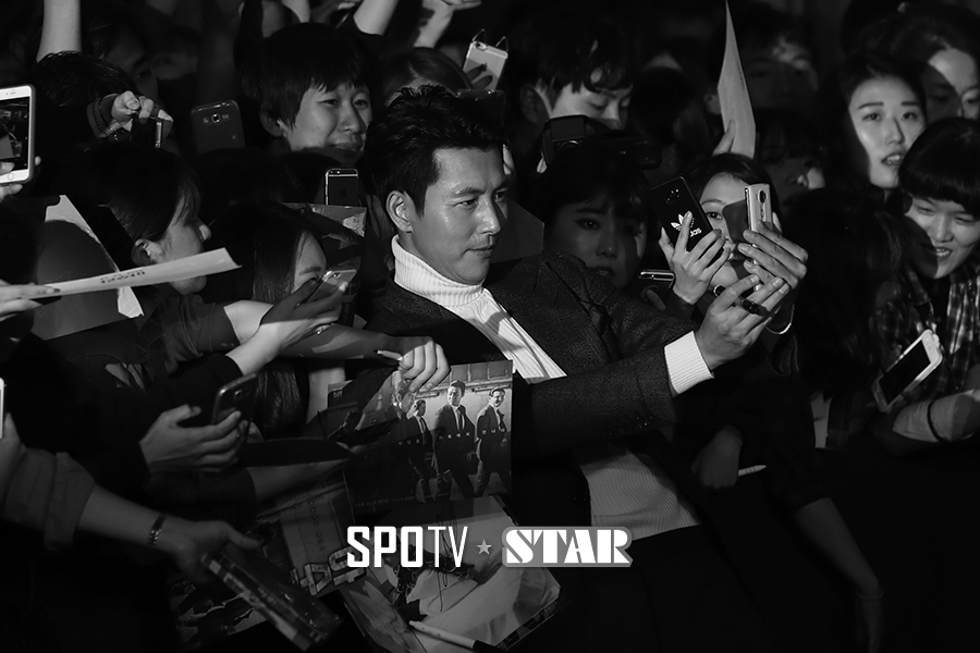 [포토S] 정우성, 사진만 찍어도 화보