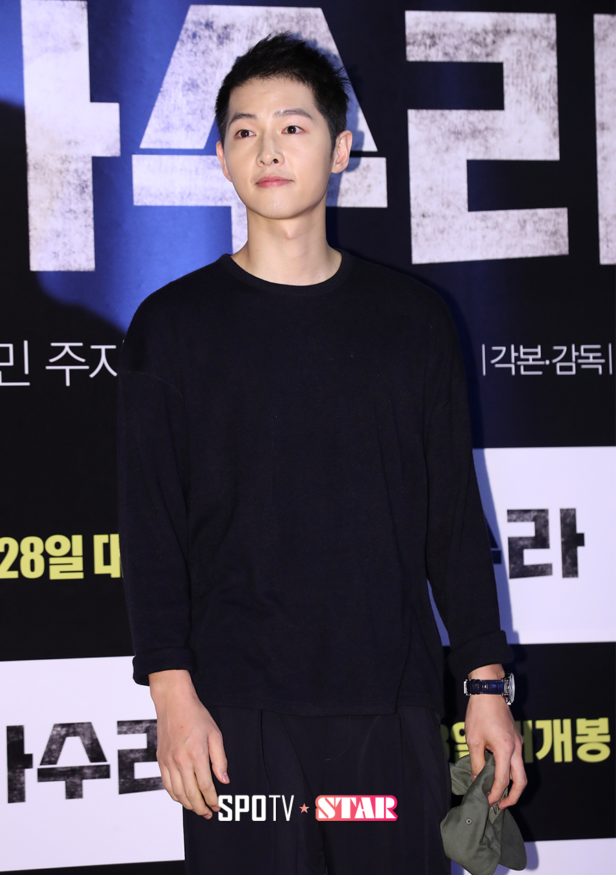 [포토S] 송중기, 더 남자다워진 류시진 대위