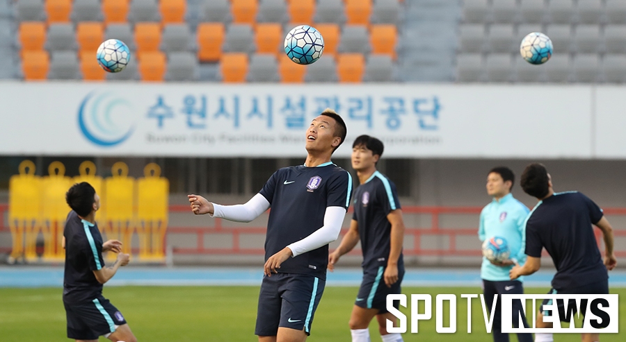 [포토S] 김신욱, '공아 나랑 놀자'