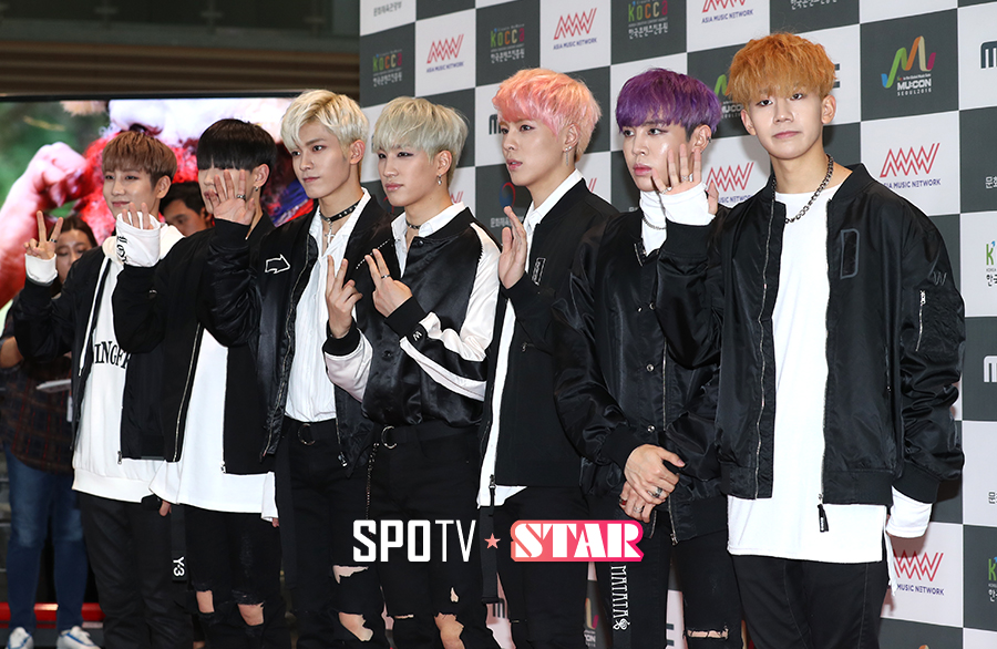 [포토S] 포토월에 오른 24K