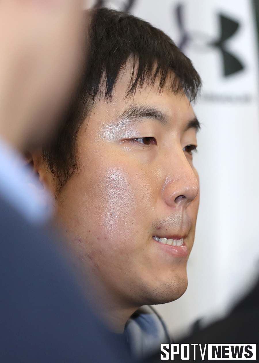 [포토S] 귀국 김현수, '힘들기도 했지만..'