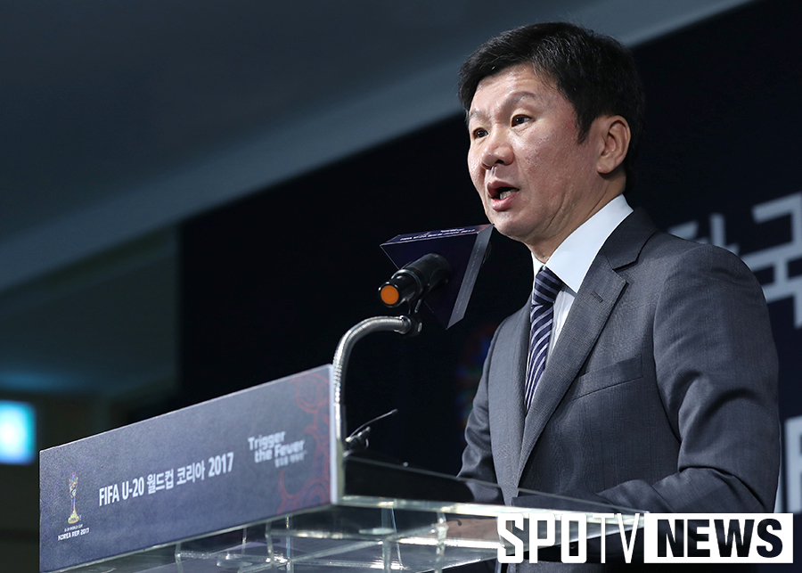 [포토S] U-20 월드컵 코리아 브리핑 하는 정몽규 회장