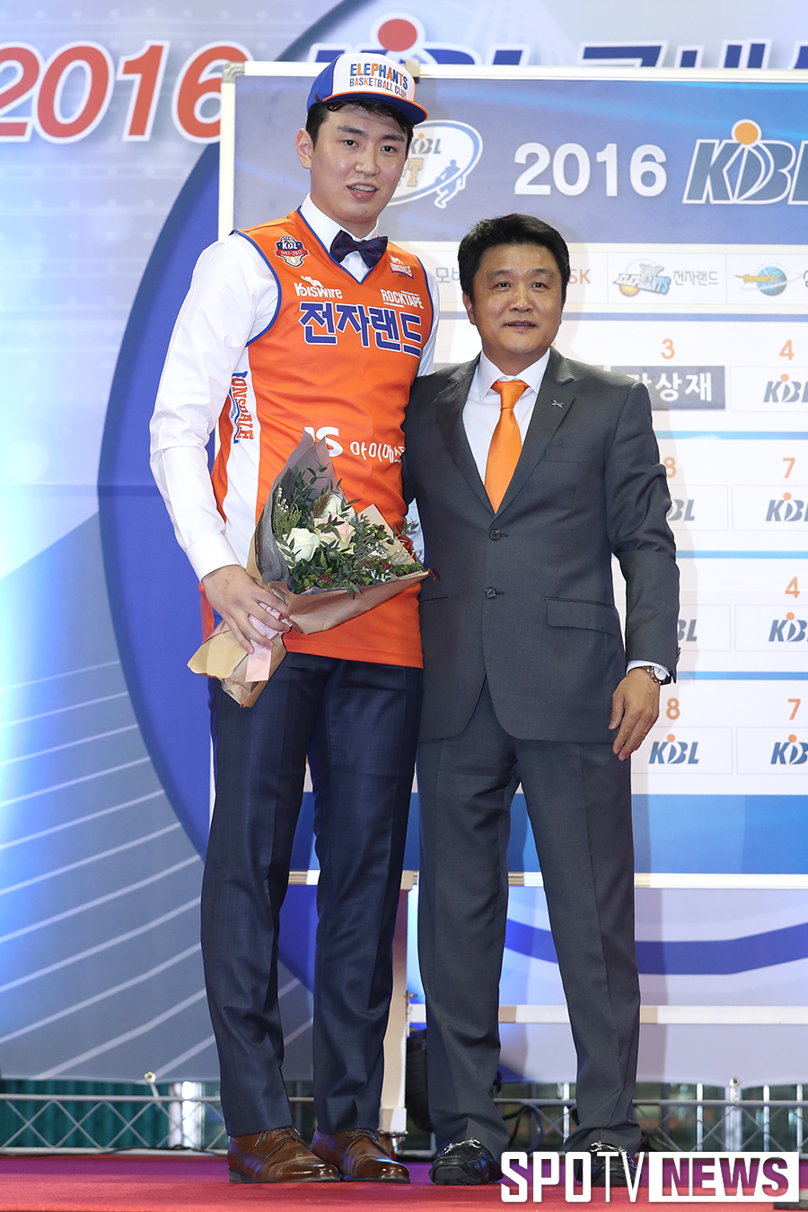 [포토S] 강상재, 1라운드 3순위로 전자랜드행