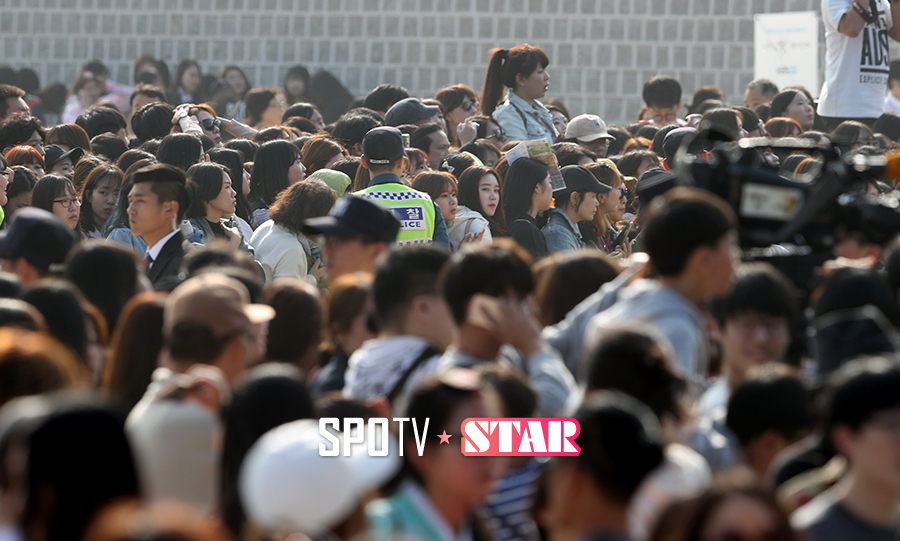 [포토S] '구르미' 보기 위해 몰려든 어마어마한 인파