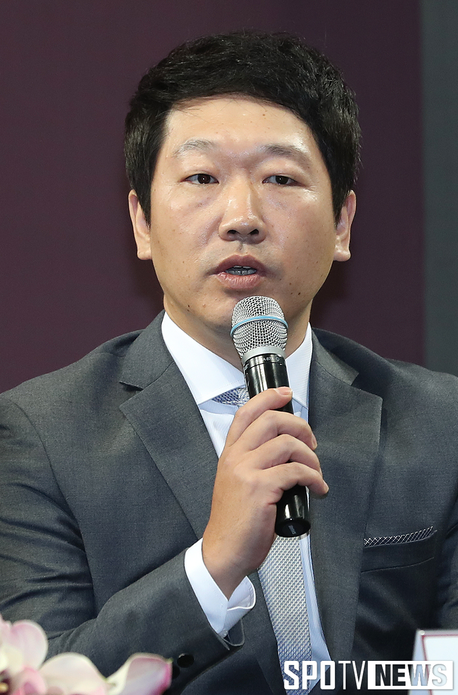 [포토S] 소감 전하는 넥센 김동우 배터리 코치