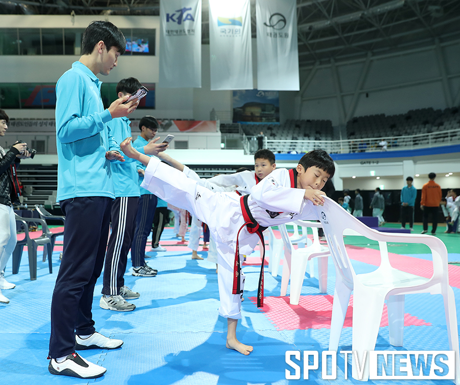 [포토S] '2016 태권문화제', '아이고 힘들어'