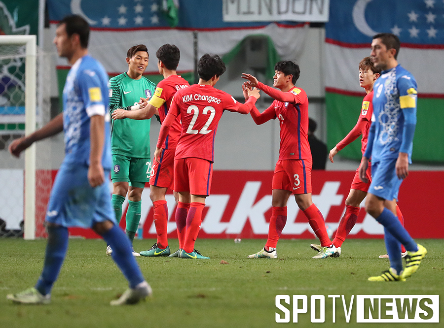 [포토S] 한국, 우즈벡 상대로 짜릿한 역전승