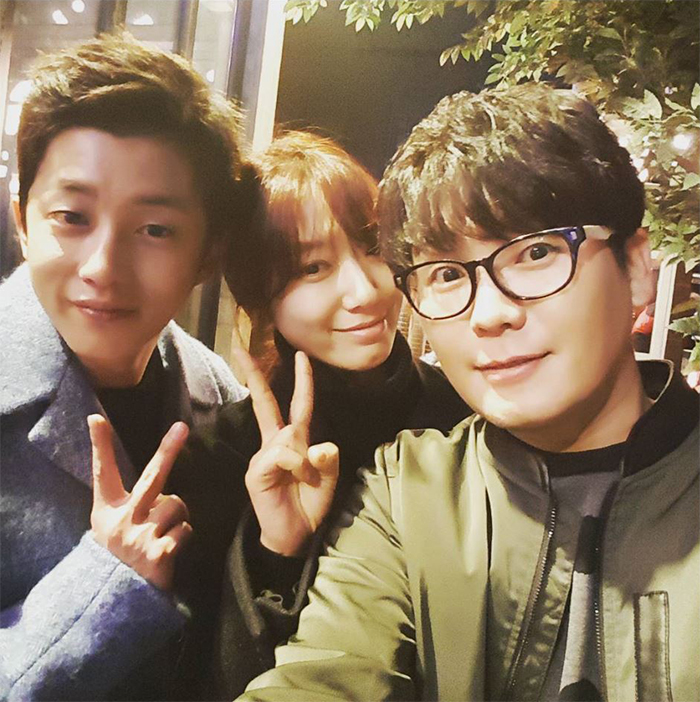 '형' 박신혜-김강현 위해 달려온 김민석...'닥터스'팀 훈훈한 재회