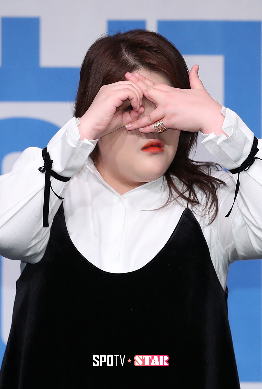 [포토S] 이국주, '다 찍어주겠어'