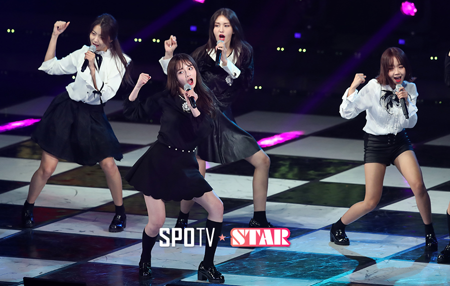 [포토S] I.O.I, 성숙해진 소녀들