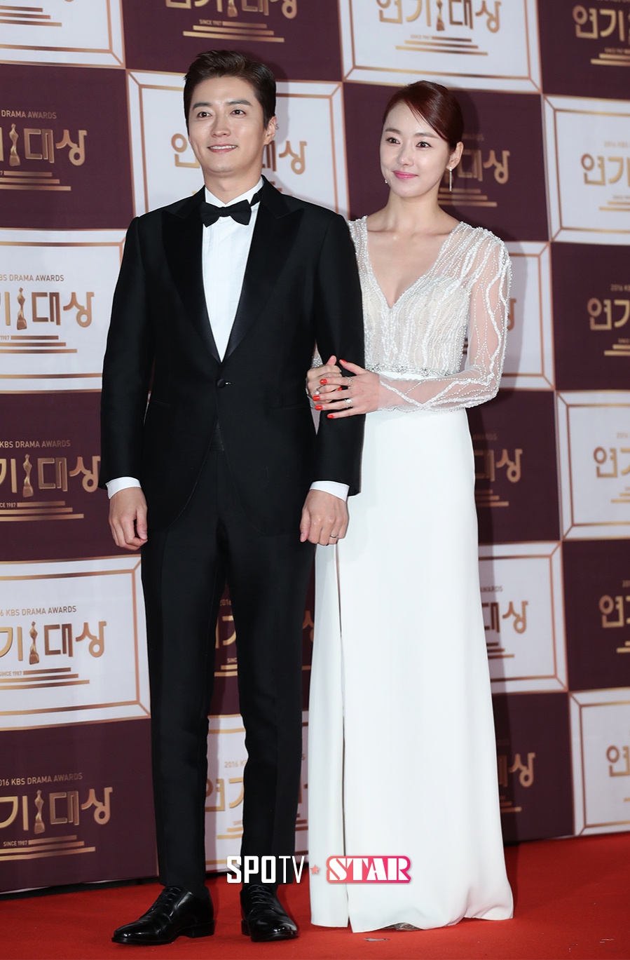 [포토S] 인교진-소이연, 포토월에 오른 아름다운 부부(KBS 연기대상)