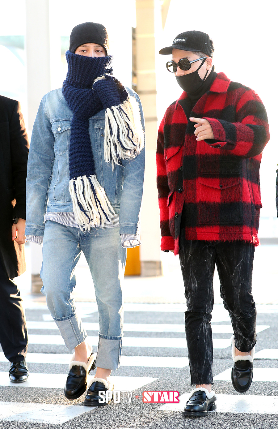 [포토S] 지드래곤-태양, 남다른 패션 센스 뽐내며 출국