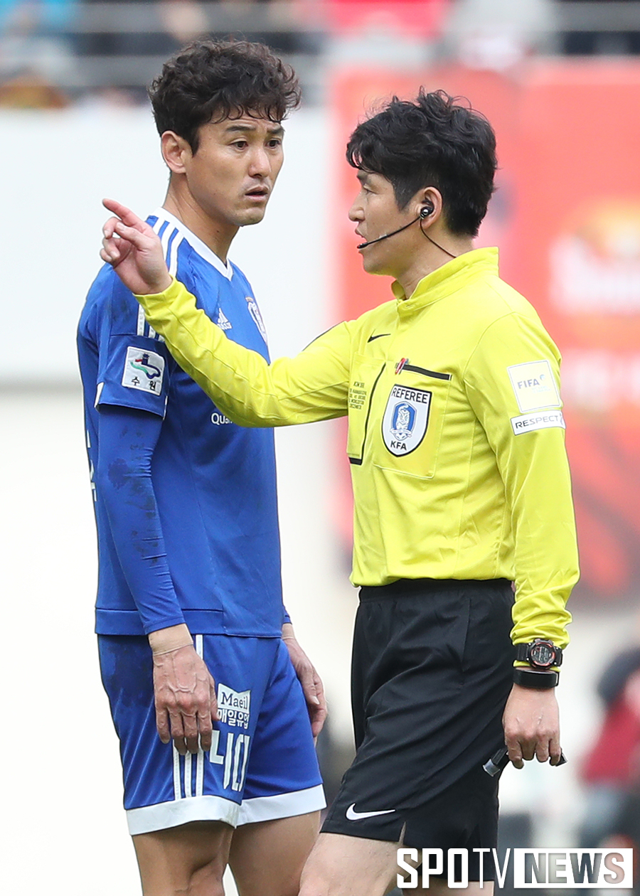 [포토S] 이정수, '퇴장이라뇨'