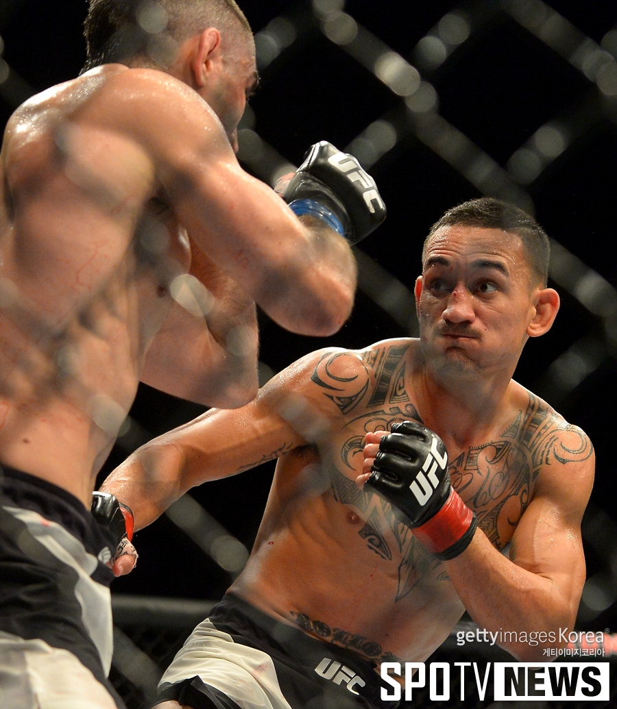 [UFC 206] 코너 맥그리거 쫓는 조용한 추격자 맥스 할로웨이