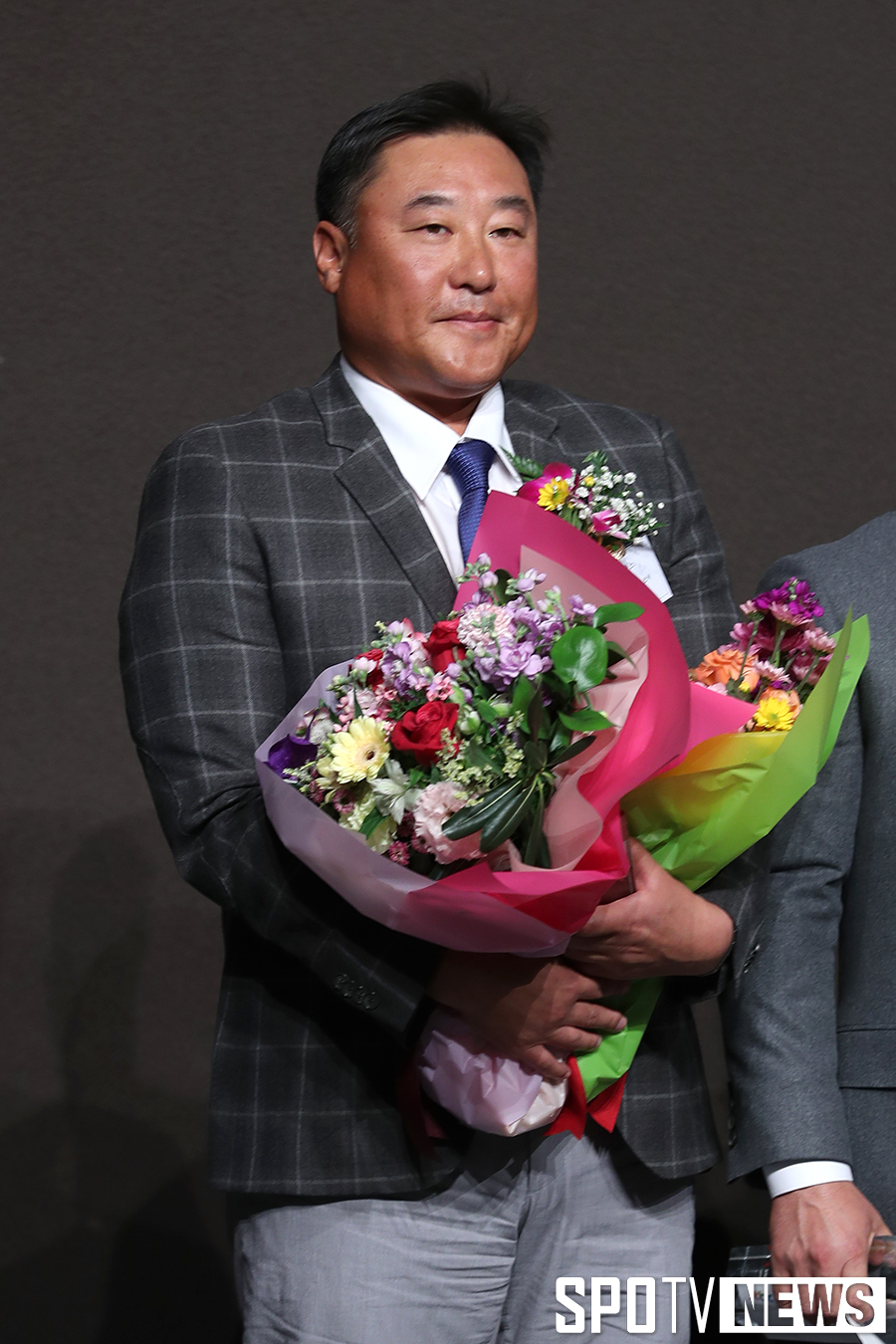 [포토S] 강상수 코치, 프로코치상 수상