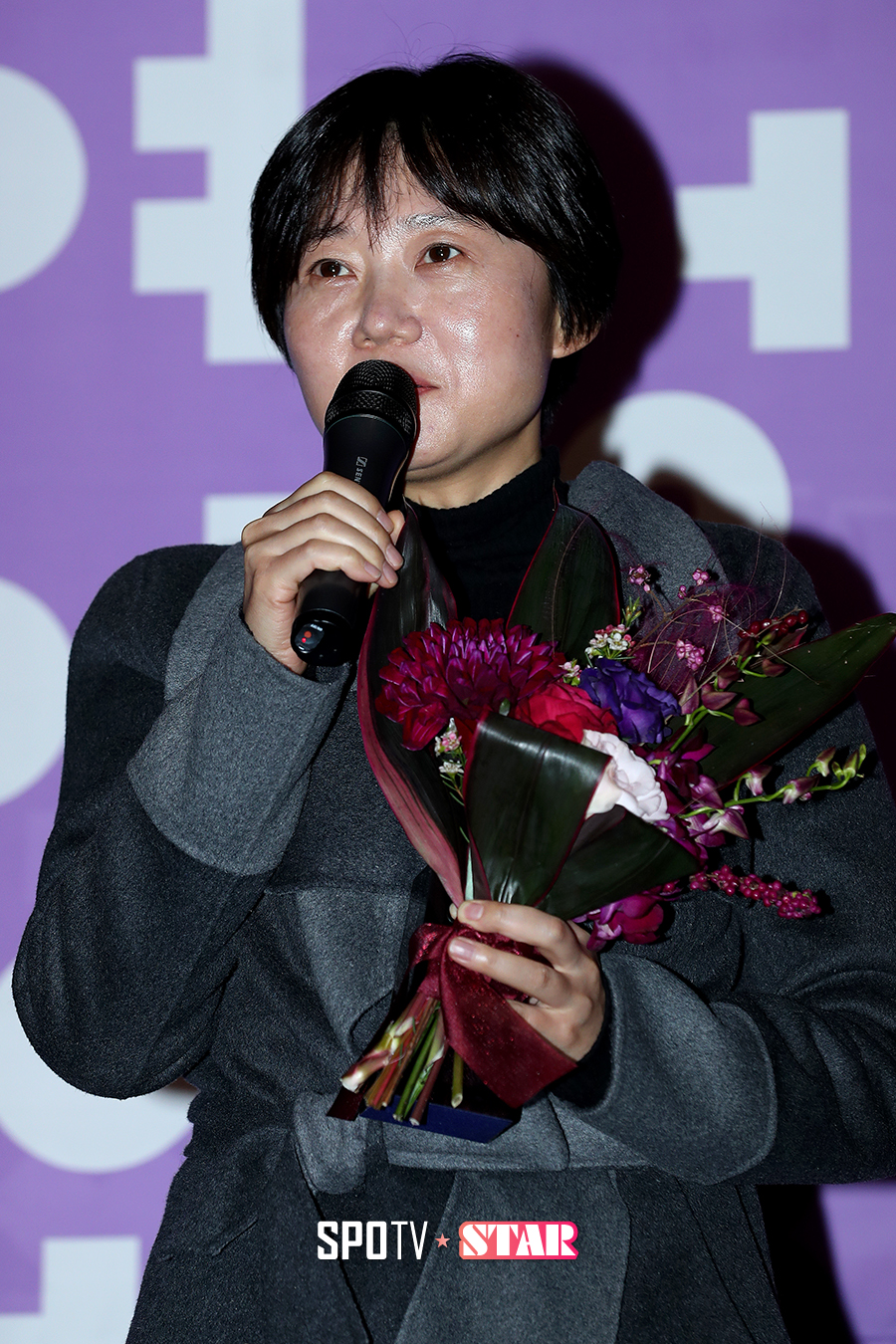 [포토S] 각본상 수상한 이경미 감독