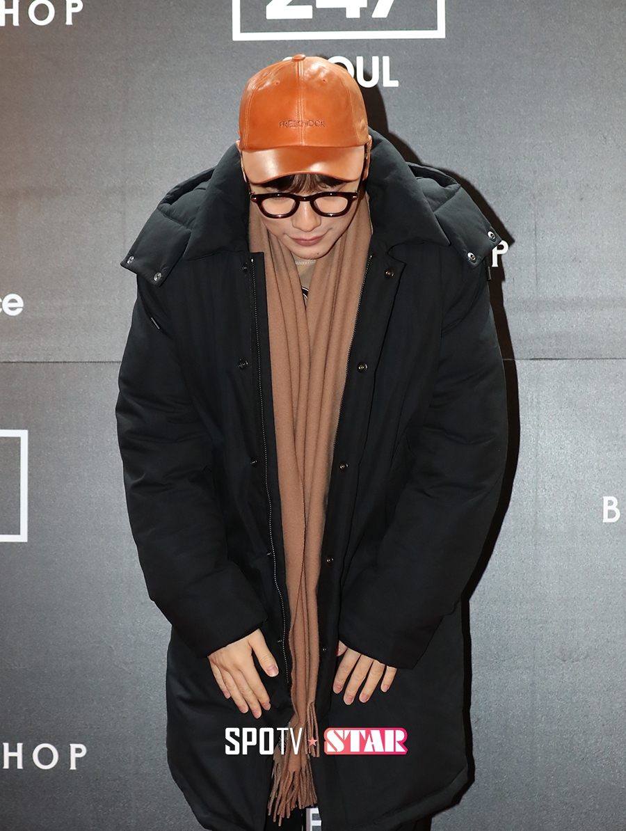 [포토S] 이동휘, 예의 바르게 인사