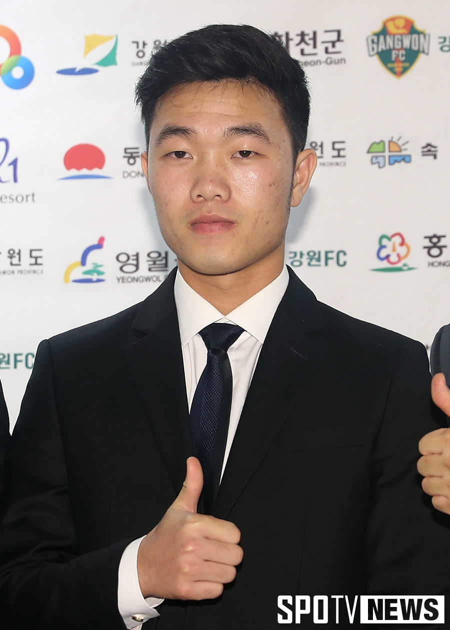 [포토S] 강원FC 쯔엉, '따봉'