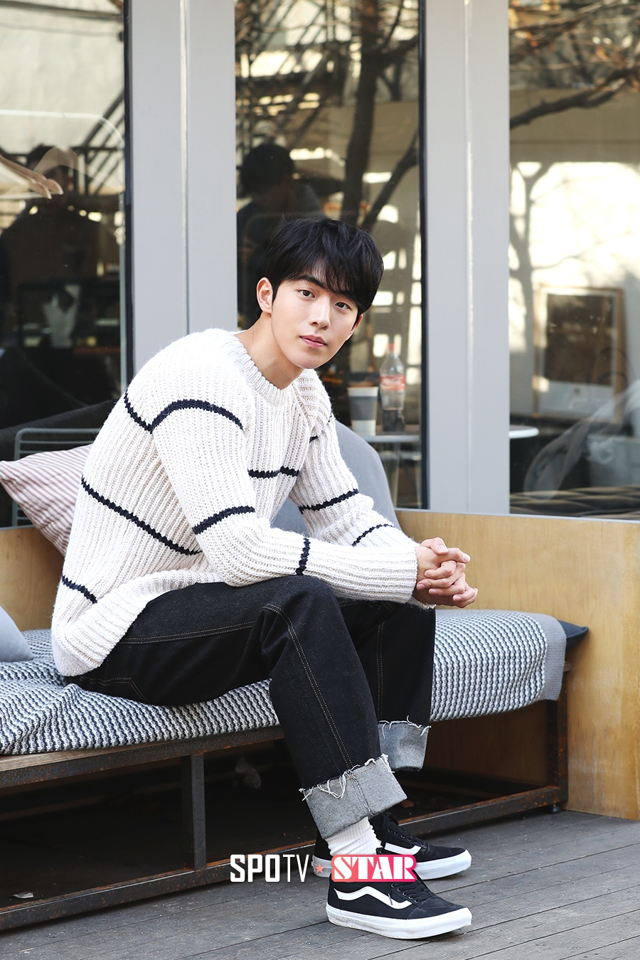 [포토S] 남주혁, 니트 하나로 '남친룩' 완성