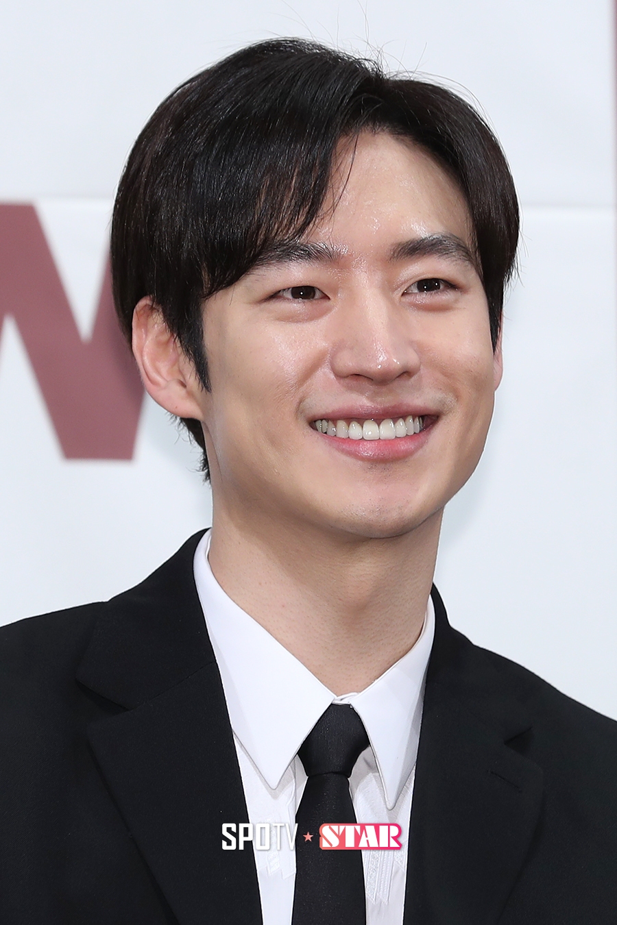 [포토S] 이제훈, '젠틀한 미소에 빠져드네~'