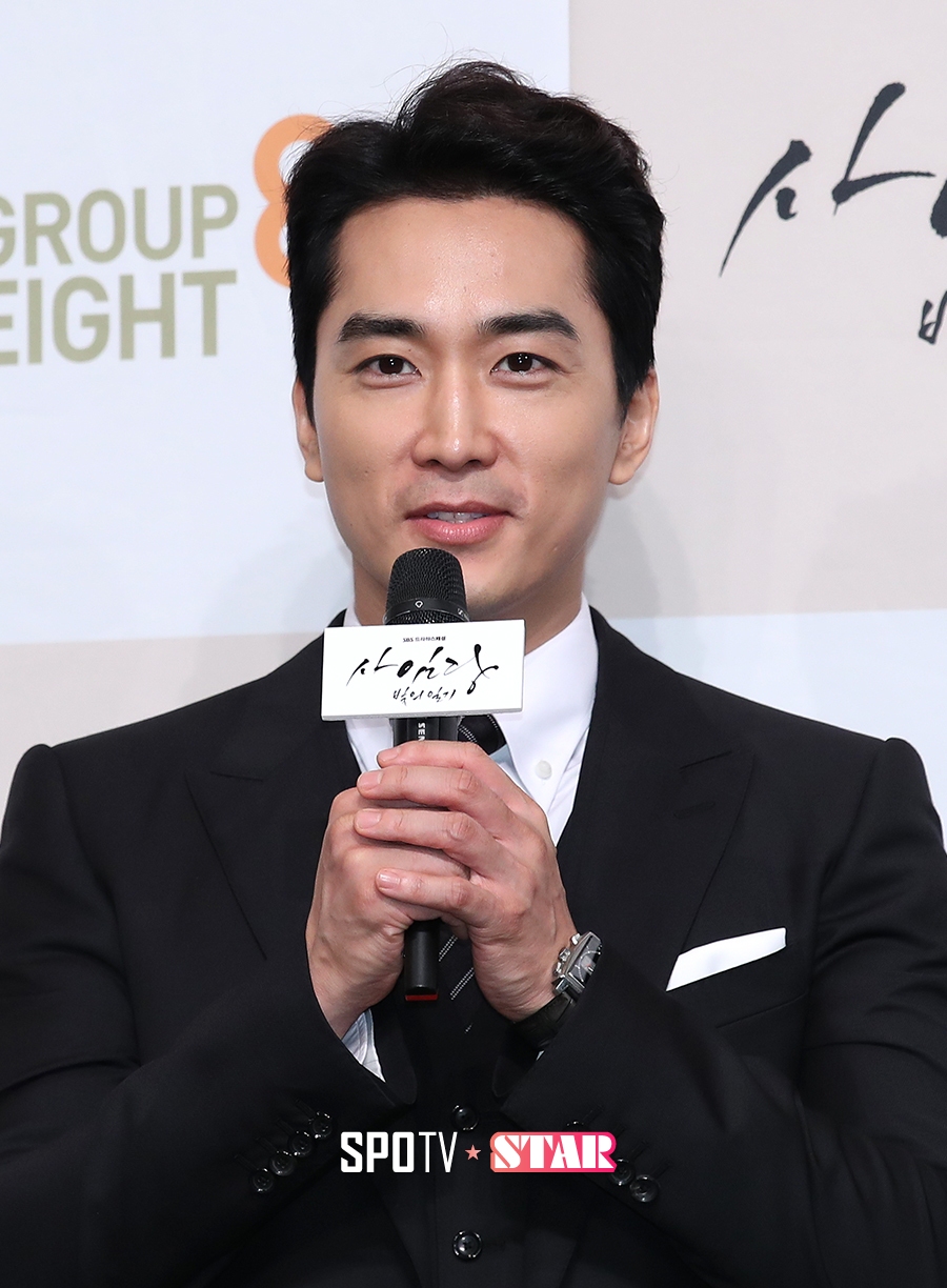 [포토S] 인사하는 배우 송승헌