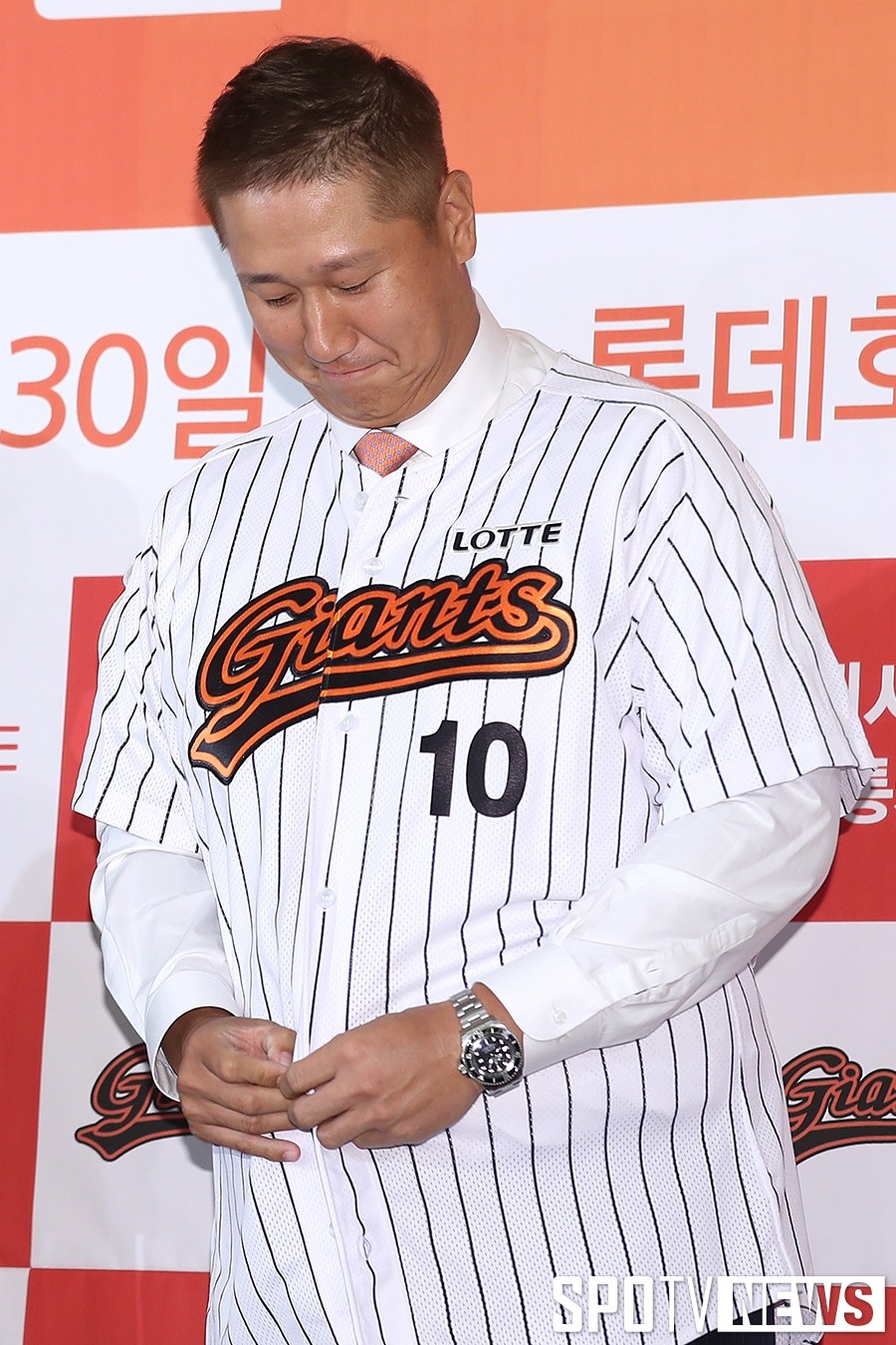[포토S] 롯데 유니폼 다시 입는 이대호