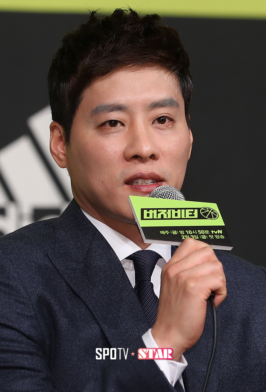 [포토S] 인사말 하는 우지원