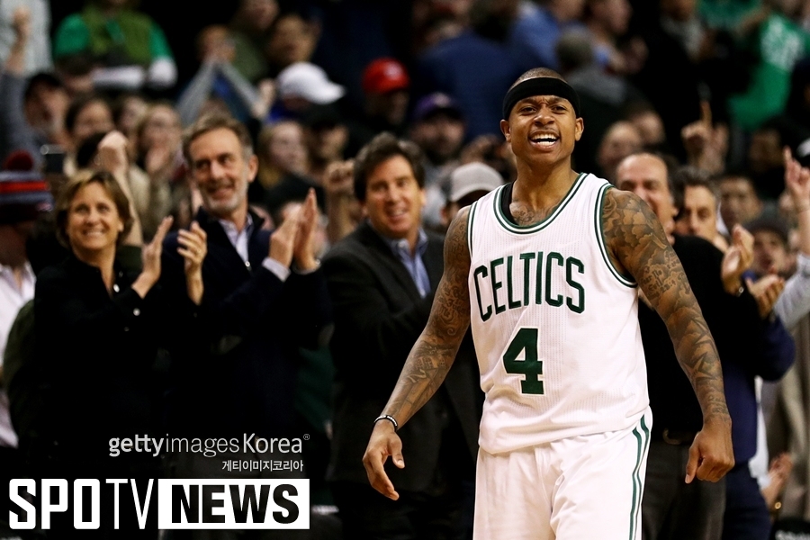 [NBA] '1월 최고의 선수' BOS 토마스-GSW 커리-듀란트