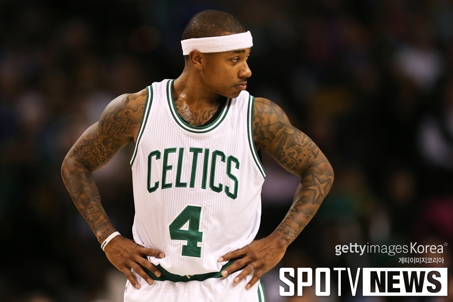 [NBA 영상] BOS '작은 거인' 토마스, LAC '괴물 빅맨' 그리핀 울리다
