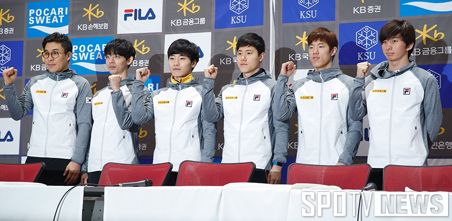 [포토S] 파이팅 외치는 남자 쇼트트랙 대표팀