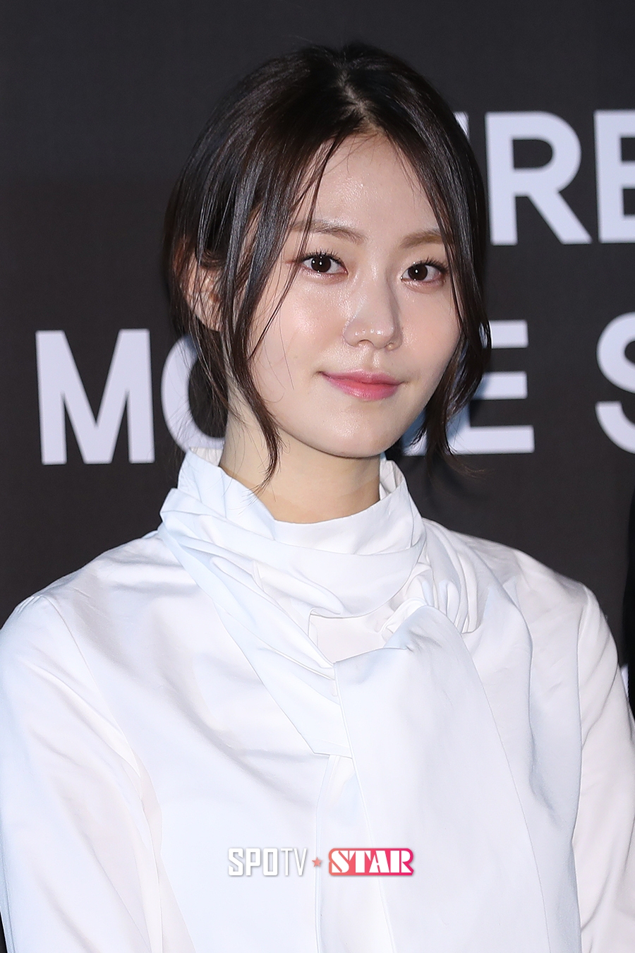 [포토S] 박세진, 청초한 얼굴