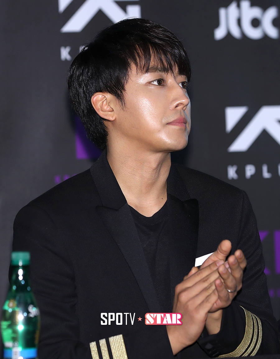 [포토S] 손호준, 명품 콧날