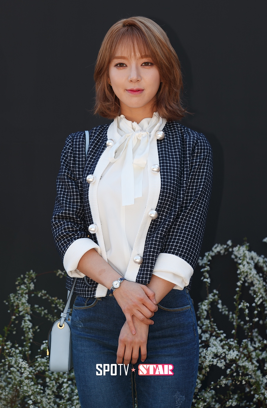 [포토S] 초아, 한겨울 미모 뽐내며(문희준 소율 결혼식)