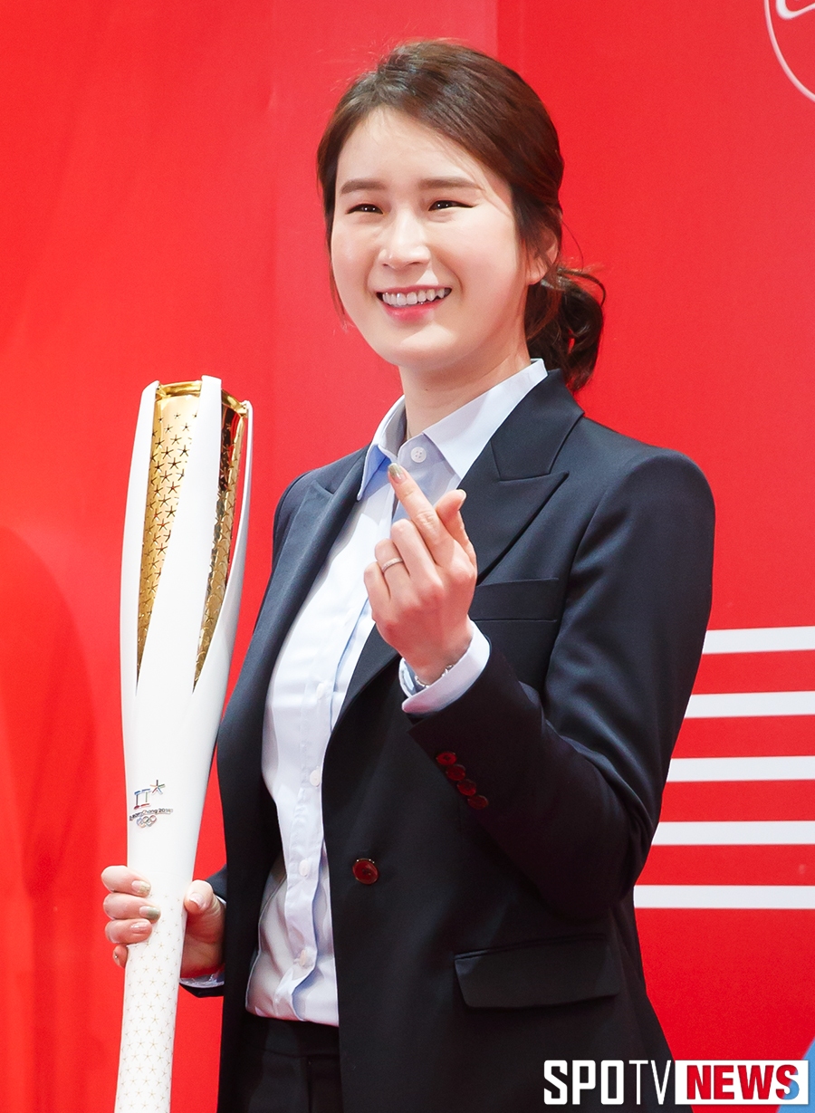 [포토S] 기보배, 사랑스런 손가락 하트