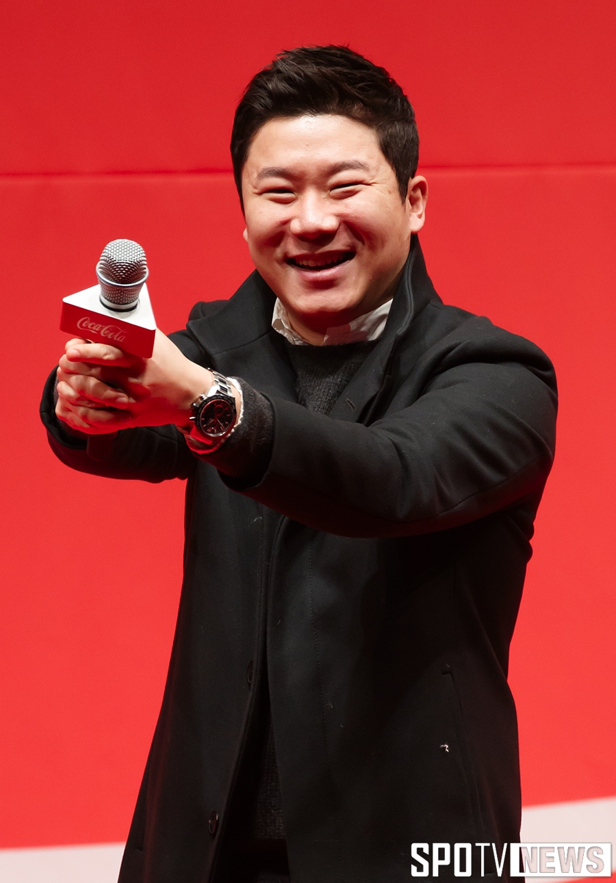 [포토S] '진종오의 금메달 기운 받으세요'