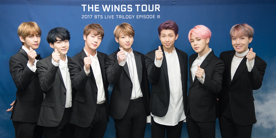 [현장S] 방탄소년단 "전 세계 스타디움 투어, 가슴에 품었다"