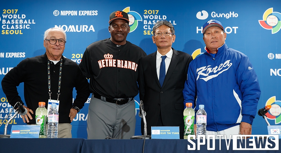 [포토S] 1라운드 앞둔 WBC A조 감독들