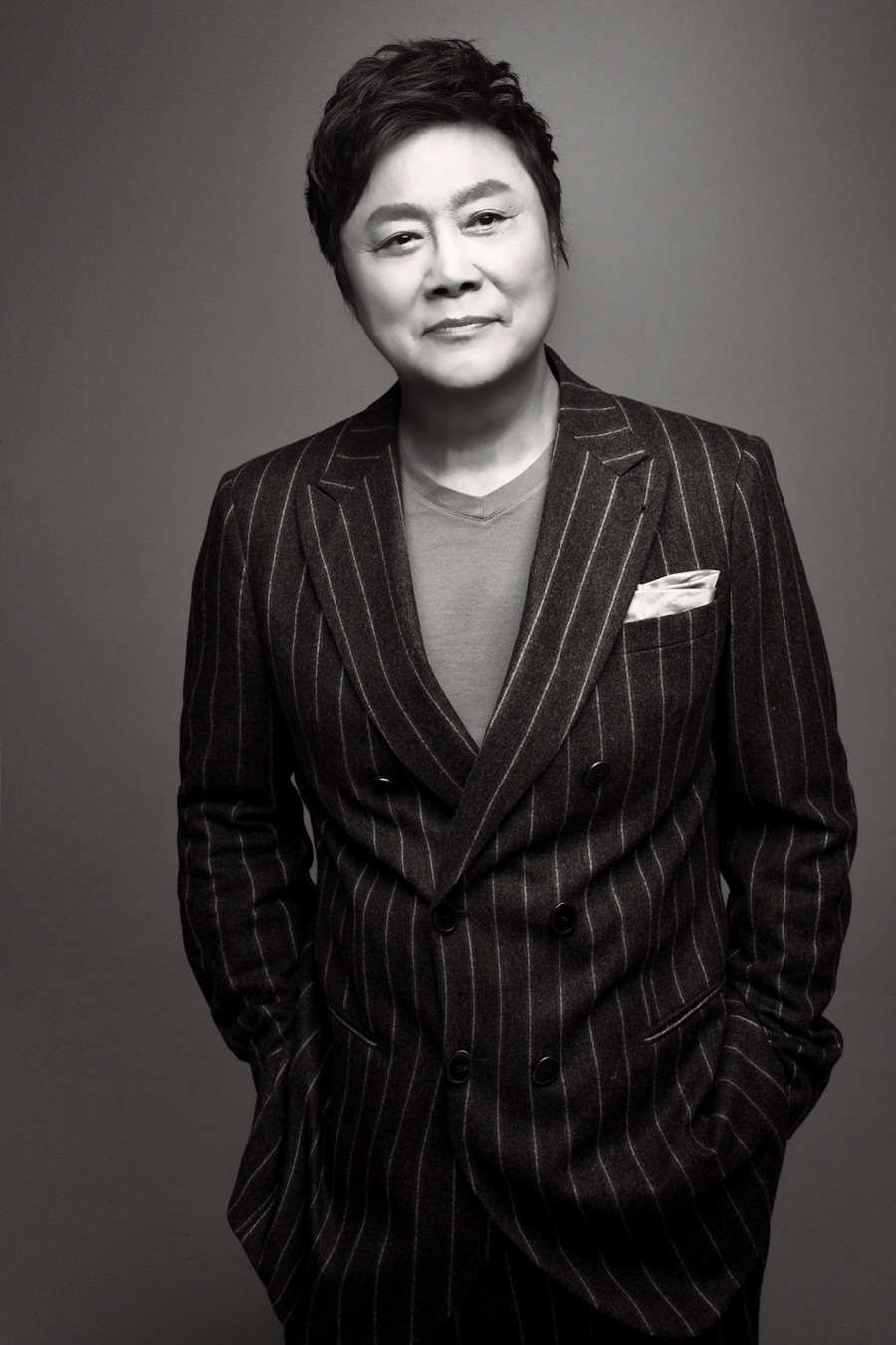 남진, 촛불 비하 사칭글에 "명백한 명예훼손" 수사 의뢰