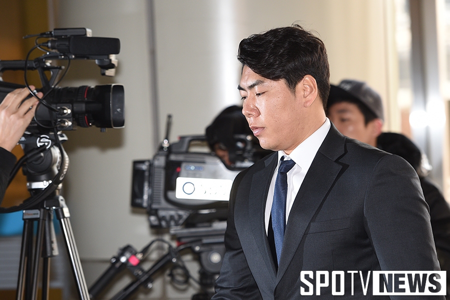 [포토S] 법정으로 향하는 강정호, 음주 삼진아웃