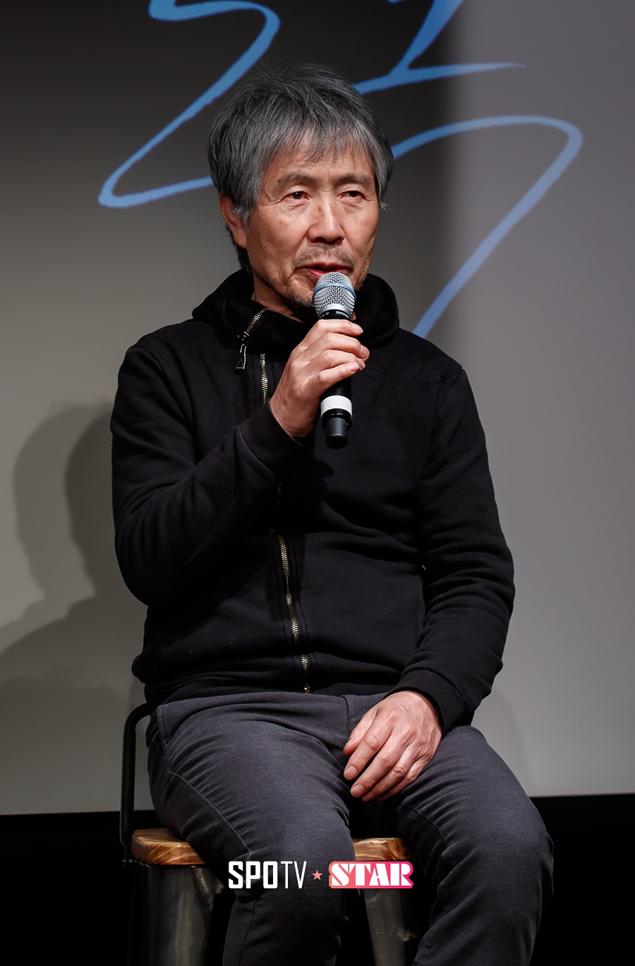 [포토S] 최백호, '40주년 기념앨범과 함께'
