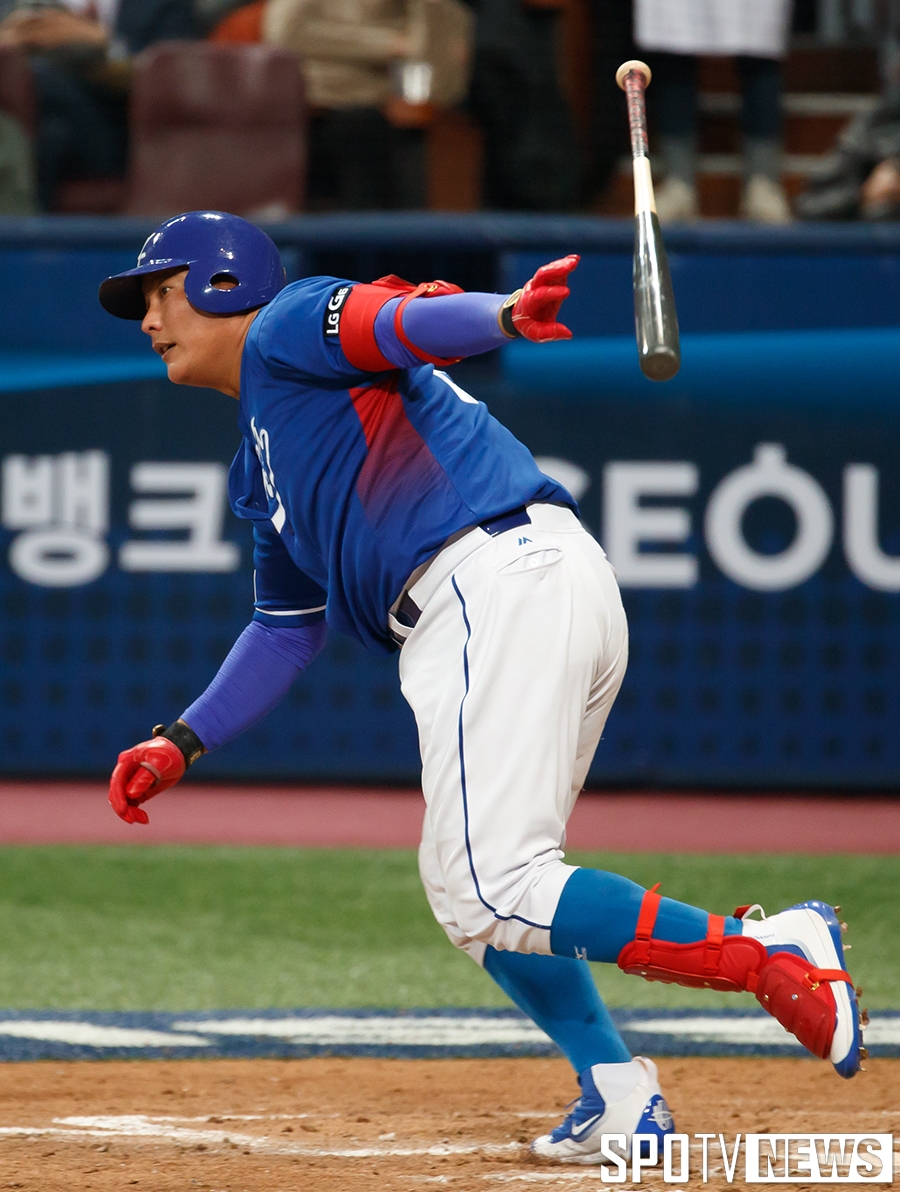 [WBC] '김태균 투런포' 한국, 대만전 연장 10회 11-8 승…A조 3위