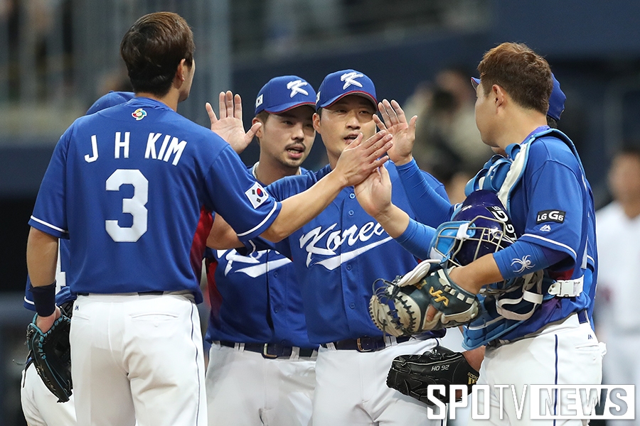 [포토S] WBC 대표팀, '대만에 진땀승하며 유종의 미'