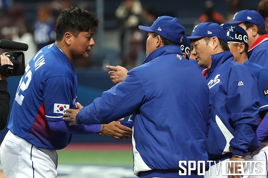 [포토S] 김인식 감독, '태균아 수고했다'