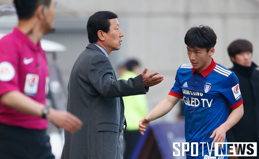 [포토S] 최강희 감독, '판정 마음에 안 들어'