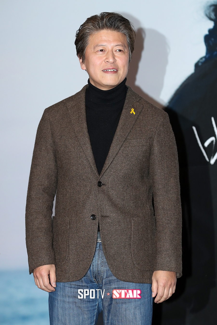 [포토S] 권해효, '세월호 리본과 함께'