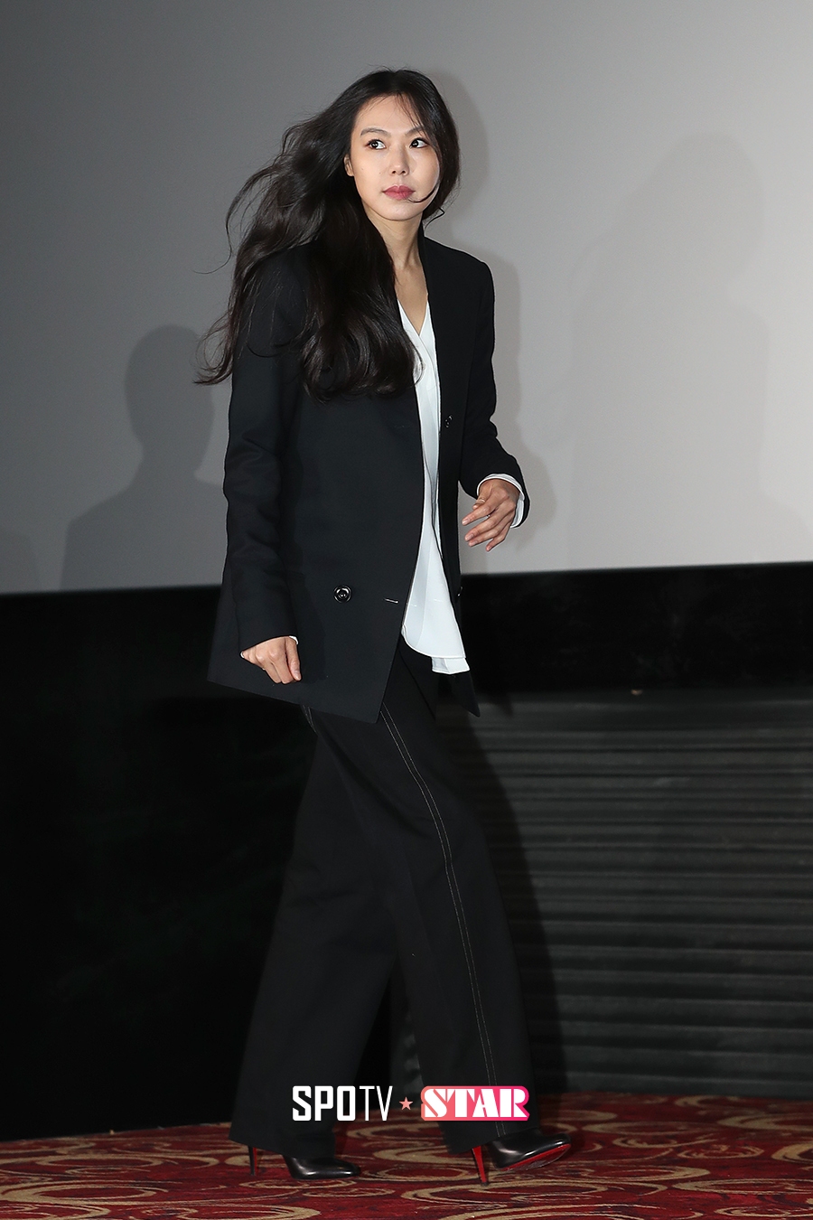 [포토S] 김민희, 논란 후 첫 공식석상