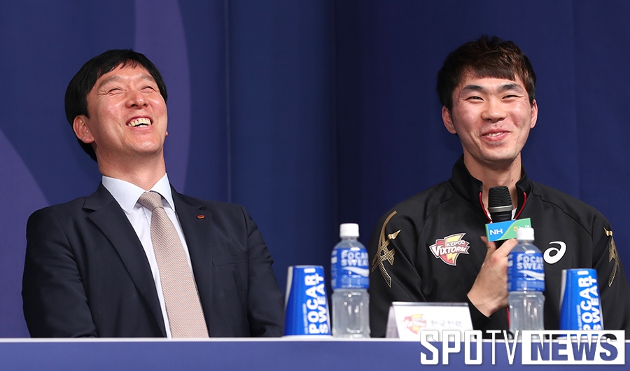 [포토S] 전광인, '우승 공약? 감독님이 상의 탈의 하셨으면…'