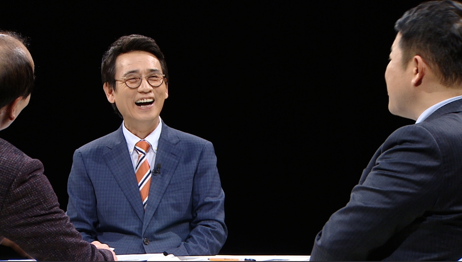 '썰전' 유시민, 탄핵심판 선고일과 전원일치 인용 예언 적중